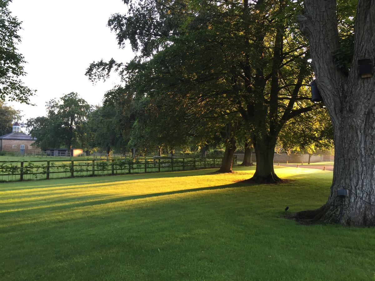 Chippenham Park Garden Rooms Luaran gambar